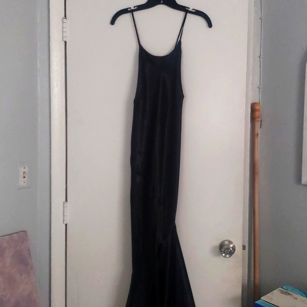 Maxi sleeveless formal dress